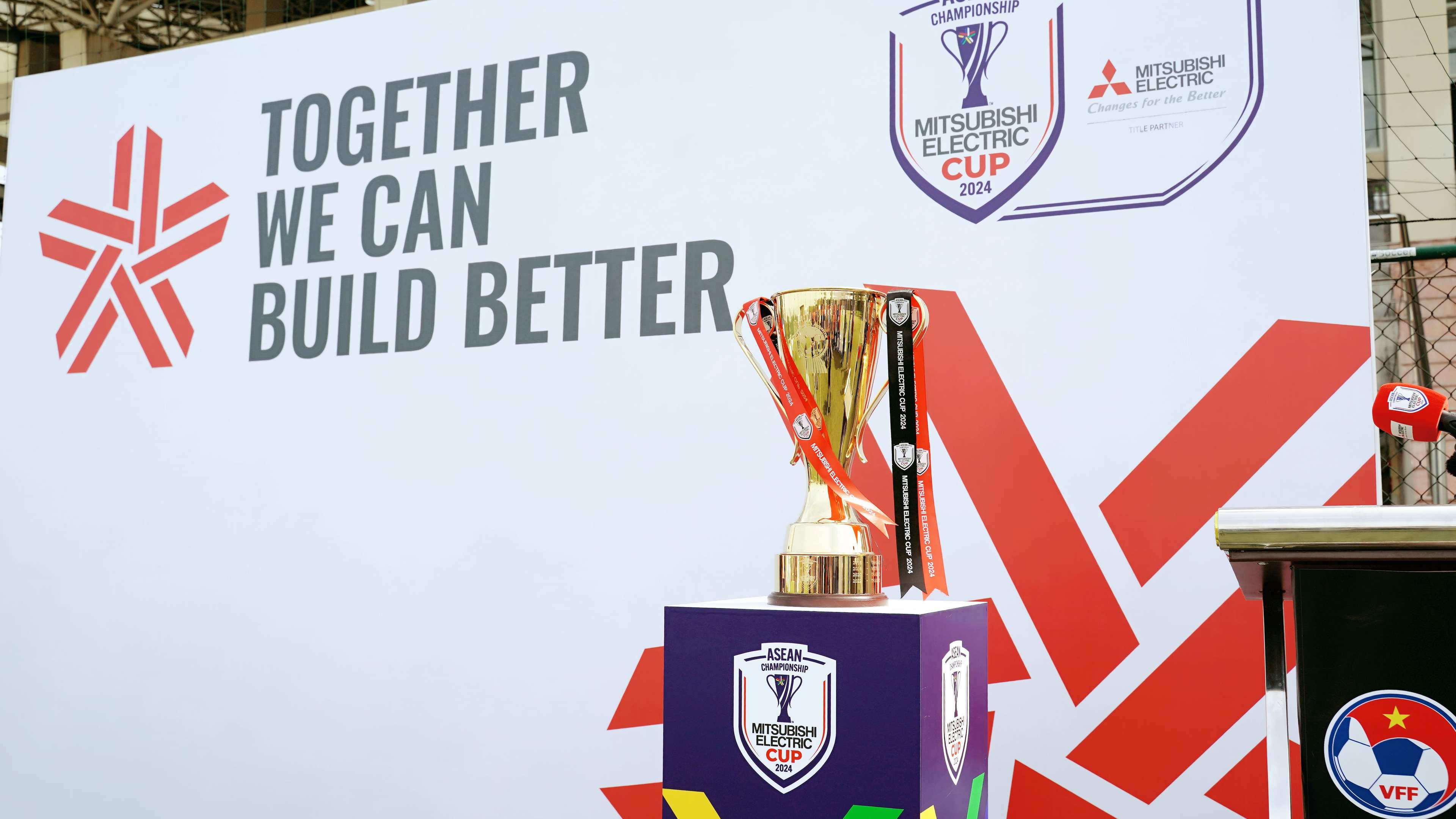 們對這位巔 們對這位巔